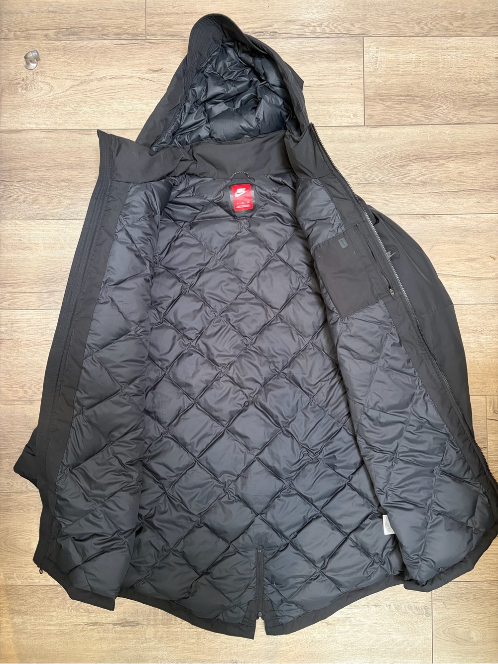 Nike Long Down Parka Black Mens XL Hooded Puffer Coat Sideline - Picture 9 of 9